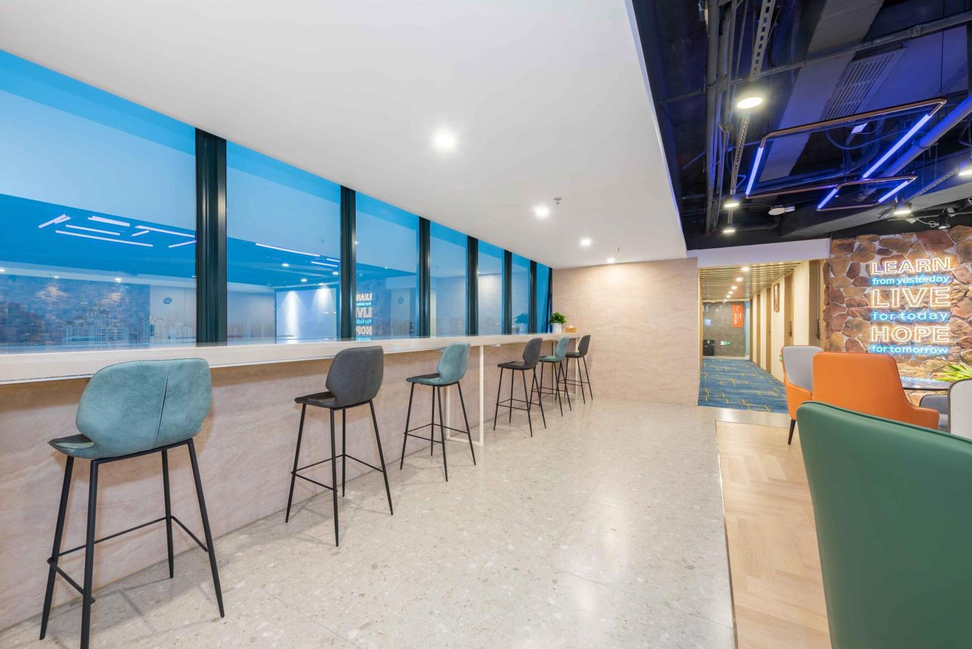 Lemon Hotel - Metro Line 1 Line 7 Changshu Road 200 Meters Shanghái Exterior foto